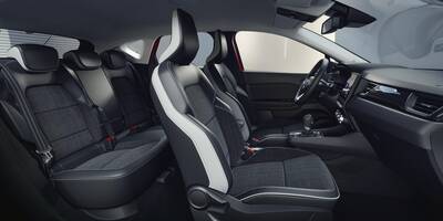 Mitsubishi ASX sisältä